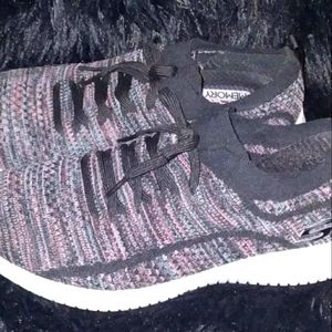 Skechers Air-Cooled Memory Foam